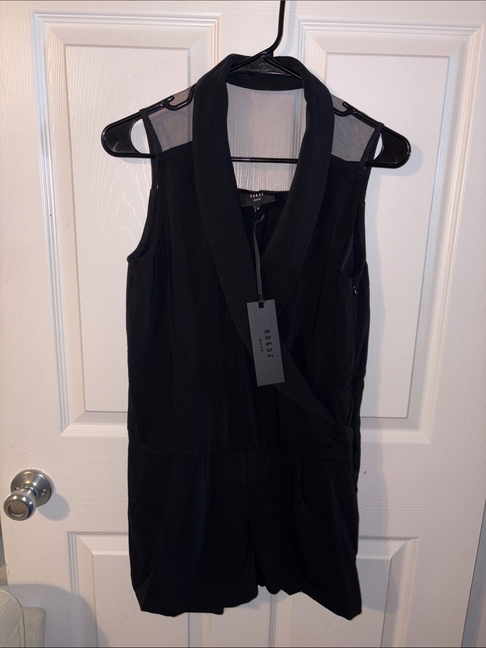 Ro & DE Noir Black Sleeveless Romper size M